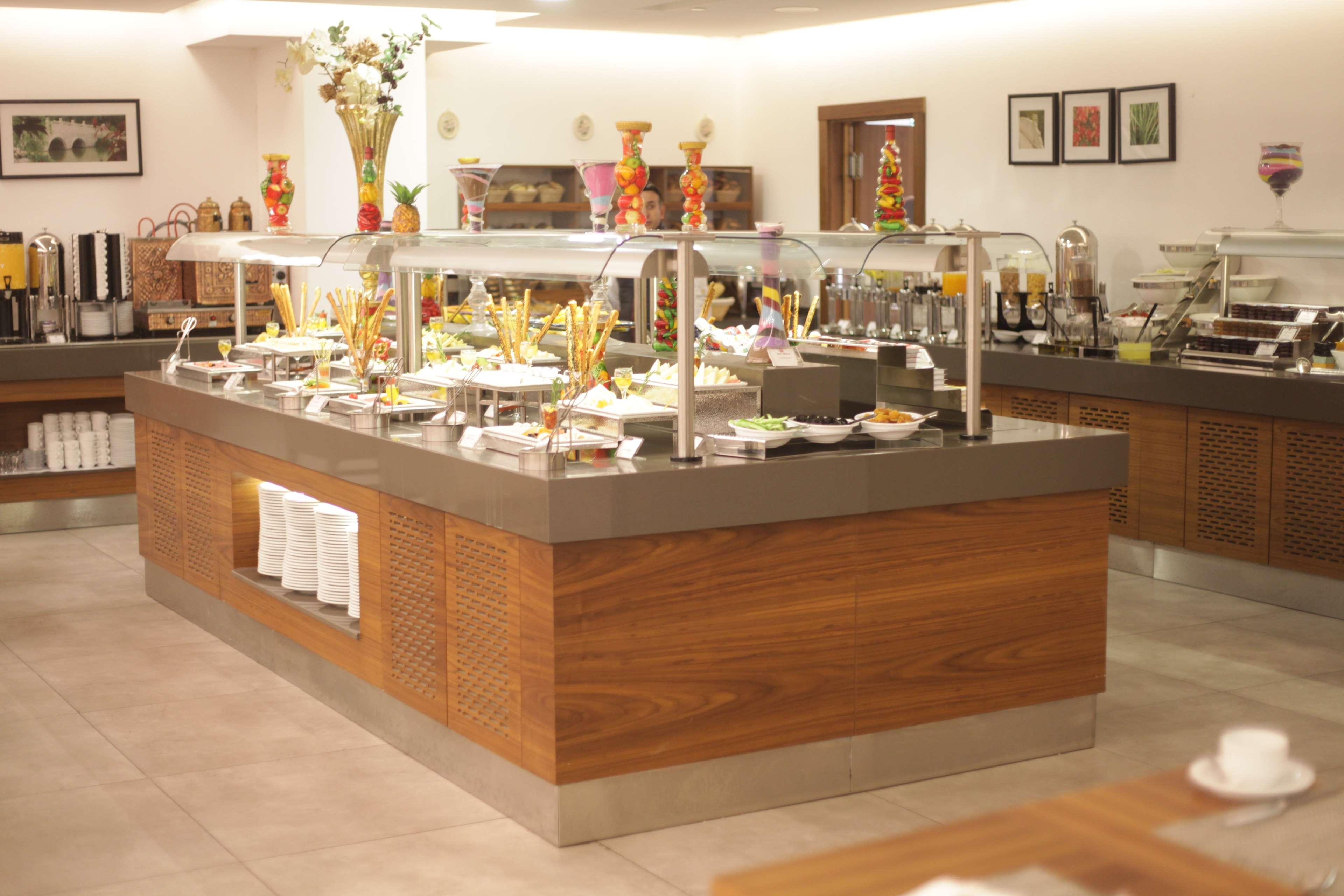 Hilton Garden Inn Ankara Gimat Exterior photo